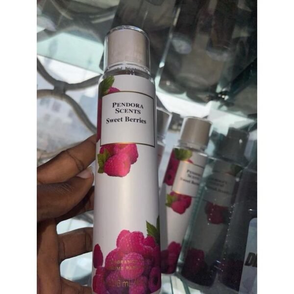 1 (42) Pendora Body Mist Sweet Berries 236ml